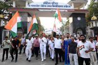 माननीय कुलपति जी के नेतृत्व में अवध विश्वविद्यालय ने ऑपरेशन  सिन्दूर के सम्मान में निकली  गई तिरंगा यात्रा
